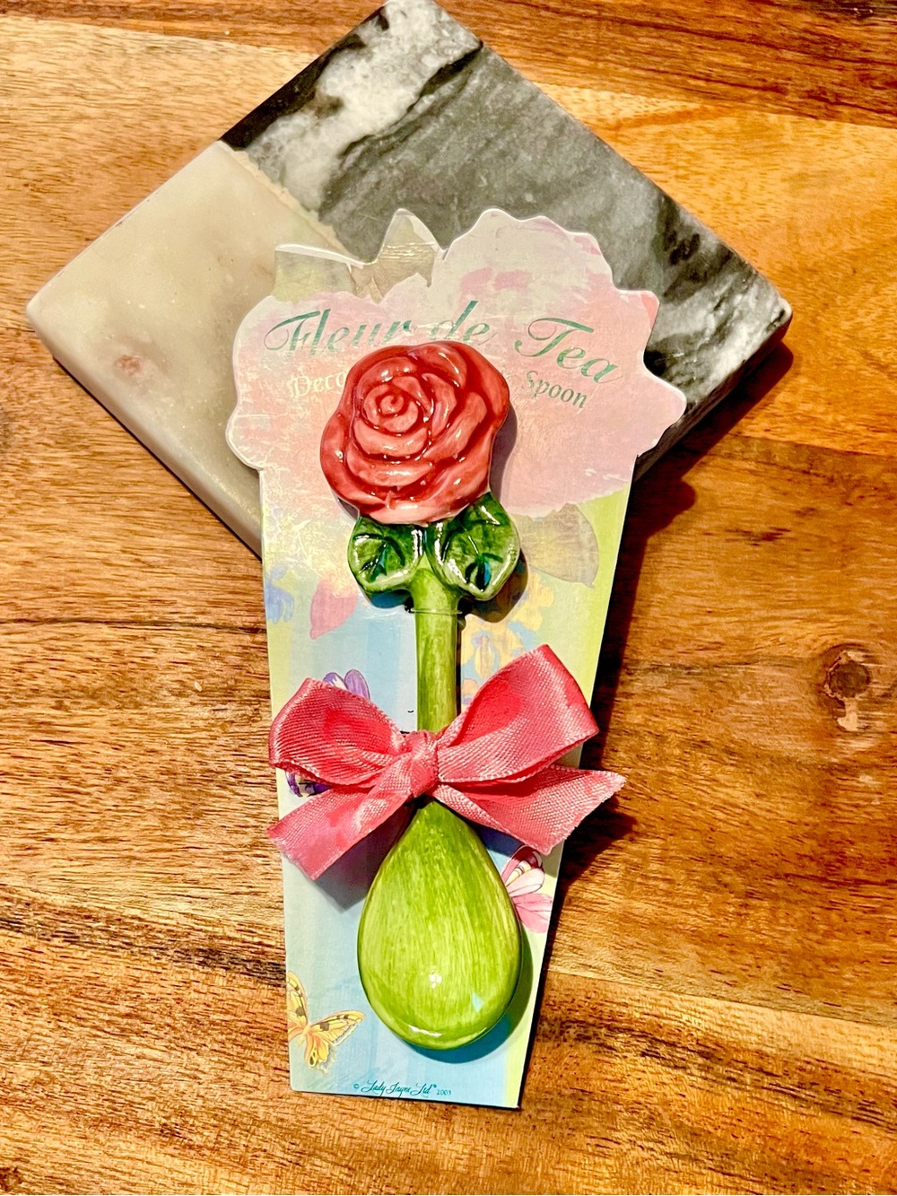 Fleur de Tea Ceramic Rose Decorative Spoon - Pink Rose & Green Handle